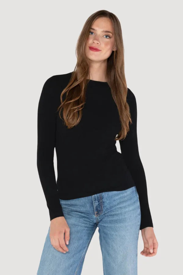 C'est Moi Bamboo Basic Long Sleeve Crew Neck in the colour black