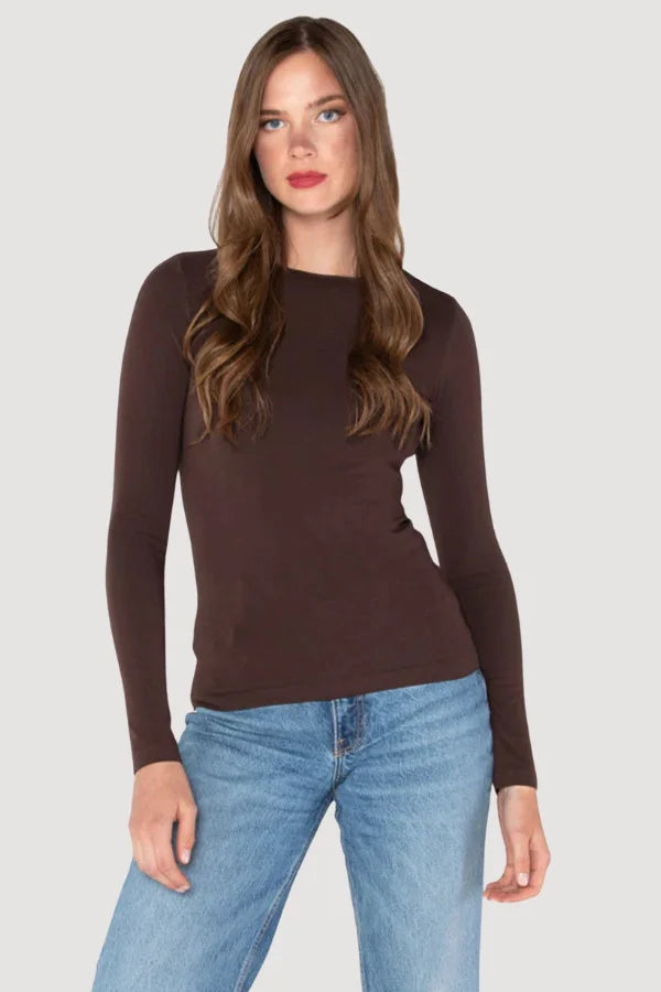 C'est Moi Bamboo Basic Long Sleeve Crew Neck in the colour brown